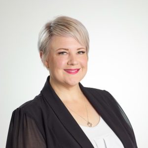 Professional headshot photograph of Ngaire Anderson